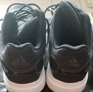 Adidas cloudfoam shoes